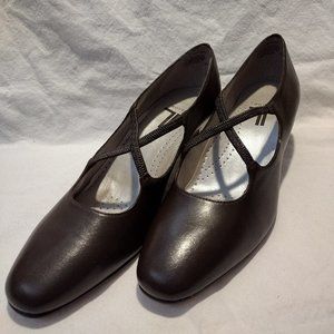 🌟 Trotters || 10N Jamie Mocha Cross-Strap Heel